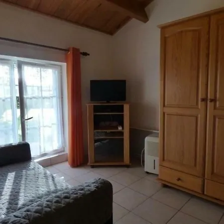 House Location Vacances 2 Personnes A Hilaire De Riez Villa
